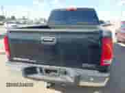 2013 GMC Sierra 1500 SLE z VIN 3GTP2VE7XDG185672, wystawiony jako IAAI lot #43336180 z przebiegiem 236 690 mil mil oraz . Historia ofert i sprzedaży dostępna na DreamBid. Obrazek 16.