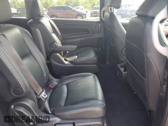 2021 Honda Odyssey EX-L with VIN 5FNRL6H73MB011214, listed as a Copart auction lot 62281475 with 212,081 mi miles and Non repairable. Bid and sale history available at DreamBid. Image 11.