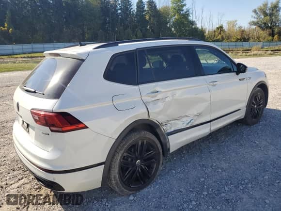 2022 Volkswagen Tiguan SE R-Line Black с VIN 3VV8B7AX3NM086718, выставлен на аукционе Copart как лот 85096255 с пробегом 47 525 миль миль и Списание • Salvage title. История ставок и продаж доступна на DreamBid. Изображение 3.