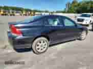 2005 Volvo S60 с VIN YV1RS592352463663, выставлен на аукционе Copart как лот 81456755 с пробегом Не указан миль и Списание • Salvage title. История ставок и продаж доступна на DreamBid. Изображение 3.