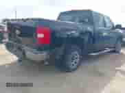 2012 Chevrolet Silverado 1500 LS z VIN 3GCPCREA7CG105775, wystawiony jako IAAI lot #41752232 z przebiegiem 271 970 mil mil oraz . Historia ofert i sprzedaży dostępna na DreamBid. Obrazek 4.