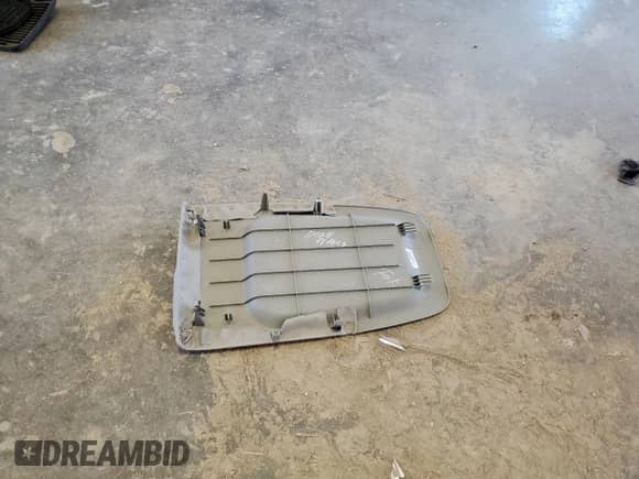 2011 Chevrolet Silverado 1500 LT with VIN 3GCPCSE07BG403854, listed as a Copart auction lot 80082875 with 185,595 mi miles and Salvage title. Bid and sale history available at DreamBid. Image 12.