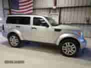 2010 Dodge Nitro Heat z VIN 1D4PT4GK8AW173741, wystawiony jako Copart lot #48310504 z przebiegiem 180 133 mil mil oraz Szkoda całkowita • Salvage title. Historia ofert i sprzedaży dostępna na DreamBid. Obrazek 4.