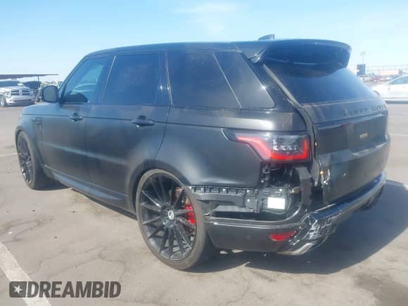 2022 Land Rover Range Rover Sport HSE Silver Edition z VIN SALWR2SU4NA223163, wystawiony jako IAAI lot #39569392 z przebiegiem 39 837 mil mil oraz . Historia ofert i sprzedaży dostępna na DreamBid. Obrazek 3.