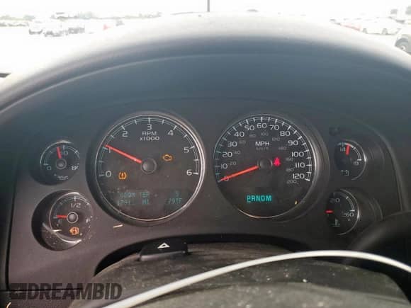 2013 Chevrolet Tahoe LS z VIN 1GNSCAE05DR337061, wystawiony jako Copart lot #68891945 z przebiegiem 179 116 mil mil oraz Czysty tytuł • Clean title. Historia ofert i sprzedaży dostępna na DreamBid. Obrazek 9.