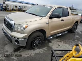 2007 Toyota Tundra SR5 z VIN 5TBBT54127S453164, wystawiony jako Copart lot #85844045 z przebiegiem 180 970 mil mil oraz Szkoda całkowita • Salvage title. Historia ofert i sprzedaży dostępna na DreamBid. Obrazek 1.