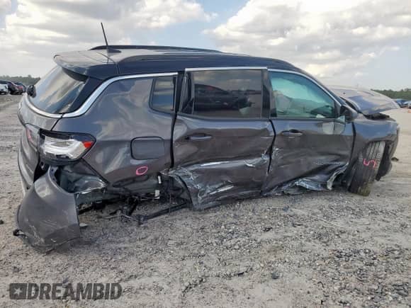 2022 Jeep Compass Limited с VIN 3C4NJDCB5NT209803, выставлен на аукционе Copart как лот 70729855 с пробегом 44 269 миль миль и Списание • Salvage title. История ставок и продаж доступна на DreamBid. Изображение 3.
