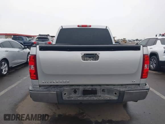 2012 Chevrolet Silverado 1500 LT с VIN 1GCPKSE75CF236932, выставлен на аукционе IAAI как лот 43348883 с пробегом Не указан миль и . История ставок и продаж доступна на DreamBid. Изображение 16.