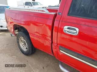 2003 Chevrolet Silverado 1500HD LS с VIN 1GCGC13U83F238531, выставлен на аукционе IAAI как лот 41809747 с пробегом 316 028 миль миль и . История ставок и продаж доступна на DreamBid. Изображение 6.