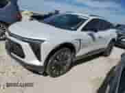 2024 Chevrolet Blazer EV eAWD RS z VIN 3GNKDCRJ3RS255118, wystawiony jako Copart lot #49162575 z przebiegiem 3 132 mil mil oraz Szkoda całkowita • Salvage title. Historia ofert i sprzedaży dostępna na DreamBid. Obrazek 1.