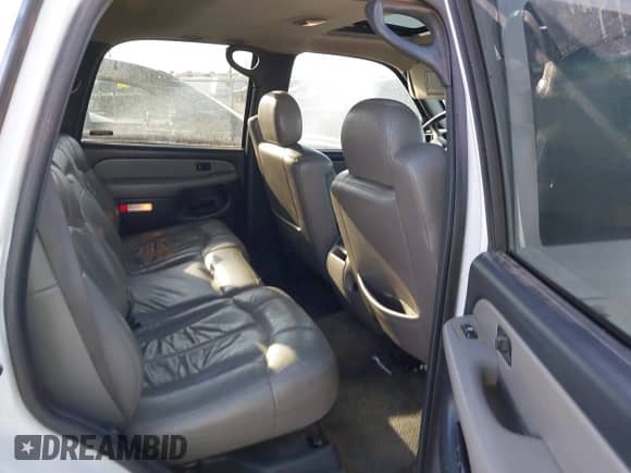 2002 Chevrolet Tahoe Z71 с VIN 1GNEK13Z12R221192, выставлен на аукционе IAAI как лот 43235560 с пробегом 174 875 миль миль и . История ставок и продаж доступна на DreamBid. Изображение 8.