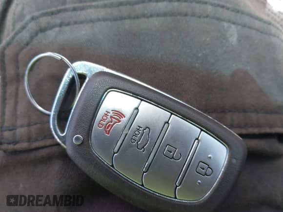 2015 Hyundai Elantra Sport z VIN KMHDH4AH9FU304544, wystawiony jako IAAI lot #42656816 z przebiegiem 160 495 mil mil oraz . Historia ofert i sprzedaży dostępna na DreamBid. Obrazek 11.