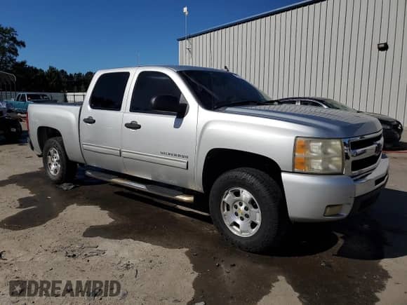 2011 Chevrolet Silverado 1500 LT с VIN 3GCPCSE00BG177589, выставлен на аукционе Copart как лот 85139795 с пробегом 232 383 миль миль и Списание • Salvage title. История ставок и продаж доступна на DreamBid. Изображение 4.