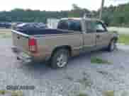 2002 Chevrolet Silverado 1500 LS с VIN 1GCEC19T32Z313476, выставлен на аукционе IAAI как лот 42474716 с пробегом 280 361 миль миль и . История ставок и продаж доступна на DreamBid. Изображение 4.