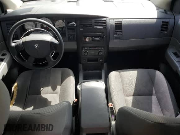 2004 Dodge Durango ST with VIN 1D4HB38N44F231326, listed as a Copart auction lot 54424655 with 270,147 mi miles and Salvage title. Bid and sale history available at DreamBid. Image 8.