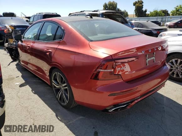 2019 Volvo S60 R-Design с VIN 7JR102FM1KG004368, выставлен на аукционе Copart как лот 55969514 с пробегом 39 872 миль миль и Списание • Salvage title. История ставок и продаж доступна на DreamBid. Изображение 2.