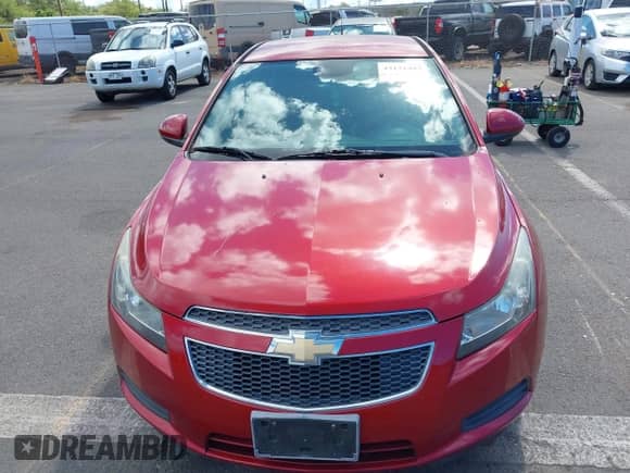 2014 Chevrolet Cruze 1LT with VIN 1G1PC5SB3E7411160, listed as a IAAI auction lot 43131487 with 160,733 mi miles and . Bid and sale history available at DreamBid. Image 6.