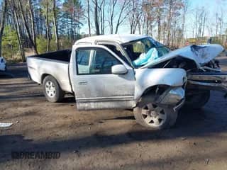 2002 Toyota Tundra Limited z VIN 5TBRT38132S243405, wystawiony jako IAAI lot #41886500 z przebiegiem 172 053 mil mil oraz . Historia ofert i sprzedaży dostępna na DreamBid. Obrazek 1.