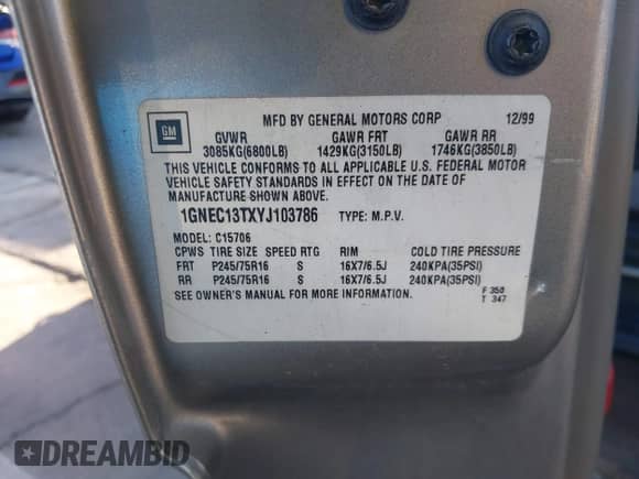 2000 Chevrolet Tahoe LS с VIN 1GNEC13TXYJ103786, выставлен на аукционе IAAI как лот 42534010 с пробегом Не указан миль и . История ставок и продаж доступна на DreamBid. Изображение 9.