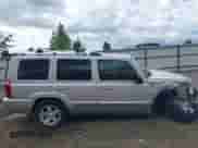 2007 Jeep Commander Limited z VIN 1J8HG58207C553525, wystawiony jako IAAI lot #42291173 z przebiegiem 151 054 mil mil oraz . Historia ofert i sprzedaży dostępna na DreamBid. Obrazek 14.