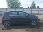 2015 Chevrolet Sonic RS с VIN 1G1JH6SB3F4106550, выставлен на аукционе IAAI как лот 43066347 с пробегом 76 832 миль миль и . История ставок и продаж доступна на DreamBid. Изображение 13.