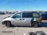 2000 Dodge Caravan with VIN 2B4GP2532YR588202, listed as a IAAI auction lot 40938704 with 295,644 mi miles and . Bid and sale history available at DreamBid. Image 14.