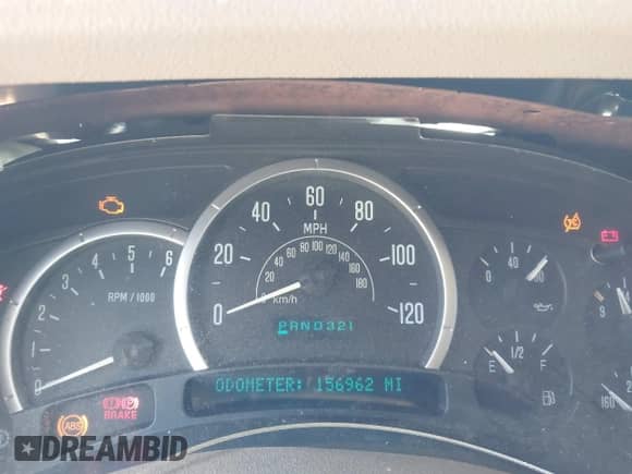 2004 Cadillac Escalade z VIN 1GYEK63N34R265999, wystawiony jako IAAI lot #42963339 z przebiegiem 156 962 mil mil oraz . Historia ofert i sprzedaży dostępna na DreamBid. Obrazek 7.