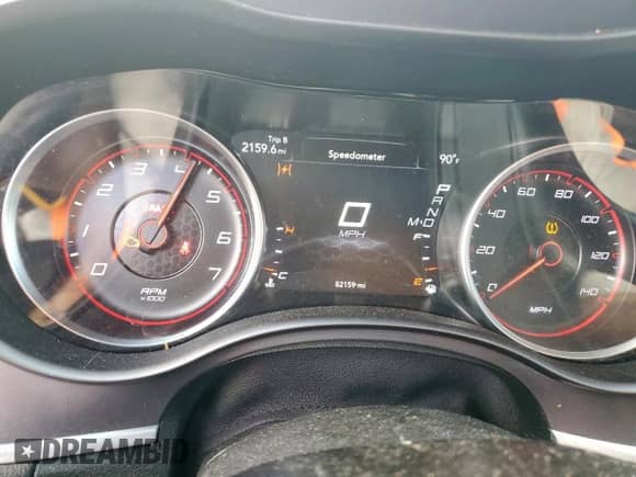 2020 Dodge Charger SXT z VIN 2C3CDXBGXLH235417, wystawiony jako Copart lot #83833895 z przebiegiem 82 159 mil mil oraz Szkoda całkowita • Salvage title. Historia ofert i sprzedaży dostępna na DreamBid. Obrazek 9.
