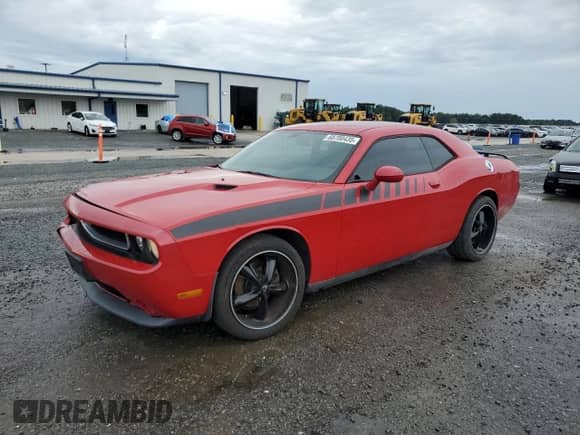 2013 Dodge Challenger Rallye Redline с VIN 2C3CDYAG8DH511215, выставлен на аукционе Copart как лот 68700435 с пробегом 161 843 миль миль и Списание • Salvage title. История ставок и продаж доступна на DreamBid. Изображение 1.