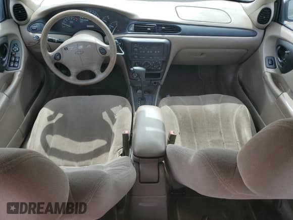 2005 Chevrolet Malibu Classic with VIN 1G1ND52F25M159099, listed as a Copart auction lot 71340344 with 301,390 mi miles and Salvage title. Bid and sale history available at DreamBid. Image 8.