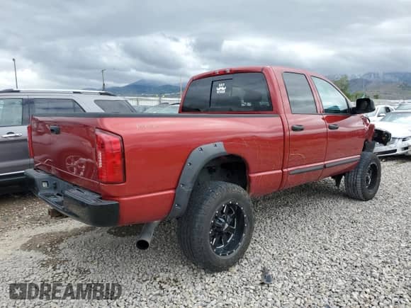 2007 Dodge 2500 SLT with VIN 1D7KS28CX7J562172, listed as a Copart auction lot 57091495 with 178,962 mi miles and Salvage title. Bid and sale history available at DreamBid. Image 3.