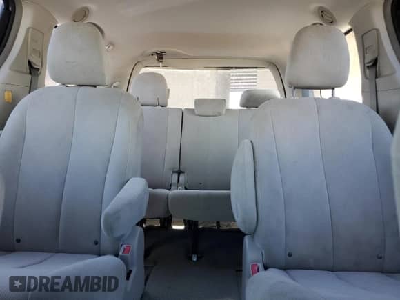 2012 Toyota Sienna with VIN 5TDZK3DC7CS249517, listed as a Copart auction lot 82555775 with 168,897 mi miles and Clean title. Bid and sale history available at DreamBid. Image 10.