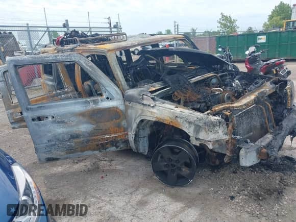 2007 Jeep Commander Sport с VIN 1J8HG48P07C584909, выставлен на аукционе IAAI как лот 42371885 с пробегом Не указан миль и . История ставок и продаж доступна на DreamBid. Изображение 1.