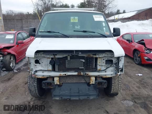 2014 Ford Econoline Cargo Commercial с VIN 1FTNE2EW0EDA17591, выставлен на аукционе IAAI как лот 41652923 с пробегом 137 348 миль миль и . История ставок и продаж доступна на DreamBid. Изображение 13.