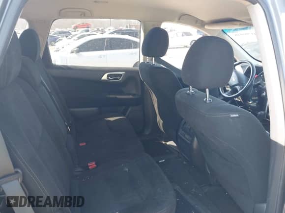 2016 Nissan Pathfinder Platinum with VIN 5N1AR2MMXGC642636, listed as a IAAI auction lot 41708048 with 245,320 mi miles and . Bid and sale history available at DreamBid. Image 8.