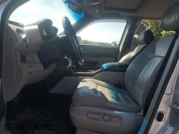 2009 Honda Pilot Touring with VIN 5FNYF48829B024561, listed as a Copart auction lot 66168365 with 150,536 mi miles and Salvage title. Bid and sale history available at DreamBid. Image 7.