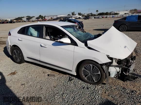 2022 Hyundai Ioniq SE with VIN KMHC65LD7NU275142, listed as a Copart auction lot 48122755 with Not provided miles and Salvage title. Bid and sale history available at DreamBid. Image 4.