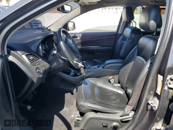 2016 Dodge Journey Crossroad Plus z VIN 3C4PDCGG3GT107676, wystawiony jako Copart lot #84402375 z przebiegiem 105 217 mil mil oraz Czysty tytuł • Clean title. Historia ofert i sprzedaży dostępna na DreamBid. Obrazek 7.