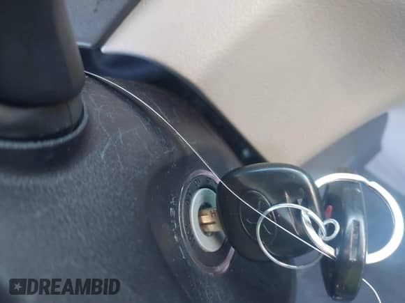2016 Toyota Sienna LE AAS with VIN 5TDKK3DC3GS717170, listed as a IAAI auction lot 43327309 with 215,364 mi miles and . Bid and sale history available at DreamBid. Image 11.