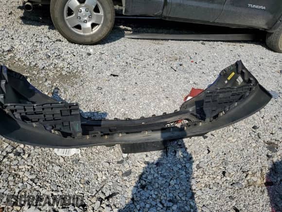 2017 Chevrolet Colorado 4WD Z71 z VIN 1GCGTDEN0H1283393, wystawiony jako Copart lot #72085775 z przebiegiem 113 143 mil mil oraz Szkoda całkowita • Salvage title. Historia ofert i sprzedaży dostępna na DreamBid. Obrazek 12.