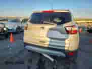 2017 Ford Escape SE с VIN 1FMCU9GD4HUA90347, выставлен на аукционе Copart как лот 80181725 с пробегом 82 881 миль миль и Чистый • Clean title. История ставок и продаж доступна на DreamBid. Изображение 6.