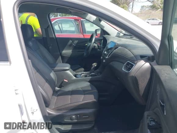 2024 Chevrolet Equinox Premier with VIN 3GNAXXEG2RL248319, listed as a IAAI auction lot 43035801 with 30,270 mi miles and . Bid and sale history available at DreamBid. Image 5.