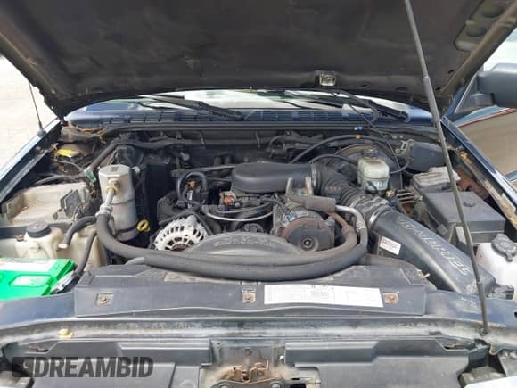 2001 Chevrolet Blazer LS with VIN 1GNCS18W81K246426, listed as a IAAI auction lot 42877750 with 93,714 mi miles and . Bid and sale history available at DreamBid. Image 10.