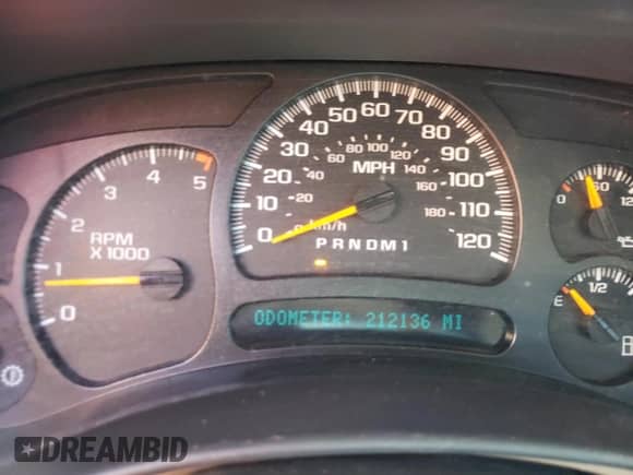 2006 Chevrolet Silverado 3500 DRW LT1 z VIN 1GCJK33D86F255841, wystawiony jako Copart lot #58293575 z przebiegiem 212 136 mil mil oraz Szkoda całkowita • Salvage title. Historia ofert i sprzedaży dostępna na DreamBid. Obrazek 9.