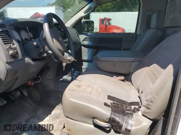 2010 Dodge RAM with VIN 3D6WD7EL1AG117748, listed as a Copart auction lot 68913694 with 255,484 mi miles and Salvage title. Bid and sale history available at DreamBid. Image 7.