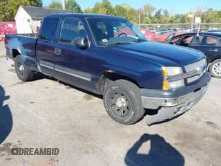 2005 Chevrolet Silverado 1500 Z71 z VIN 2GCEK19B351262133, wystawiony jako IAAI lot #43432118 z przebiegiem 230 476 mil mil oraz . Historia ofert i sprzedaży dostępna na DreamBid. Obrazek 1.