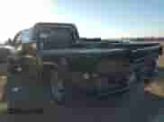 2017 Chevrolet Silverado 3500HD Work Truck z VIN 1GB4KYCY9HF198070, wystawiony jako Copart lot #77012994 z przebiegiem 110 332 mil mil oraz Szkoda całkowita • Salvage title. Historia ofert i sprzedaży dostępna na DreamBid. Obrazek 2.