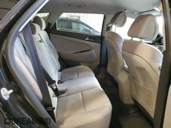 2016 Hyundai Tucson Sport z VIN KM8J3CA25GU037363, wystawiony jako Copart lot #81463245 z przebiegiem 169 231 mil mil oraz Czysty tytuł • Clean title. Historia ofert i sprzedaży dostępna na DreamBid. Obrazek 11.