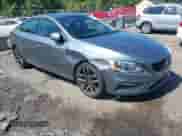 2017 Volvo S60 Dynamic с VIN YV126MFLXH2428457, выставлен на аукционе IAAI как лот 43109708 с пробегом 130 474 миль миль и . История ставок и продаж доступна на DreamBid. Изображение 1.