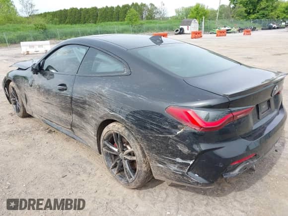 2021 BMW 4 Series M440i xDrive с VIN WBA13AR07MCG96171, выставлен на аукционе IAAI как лот 42357136 с пробегом 19 954 миль миль и . История ставок и продаж доступна на DreamBid. Изображение 3.